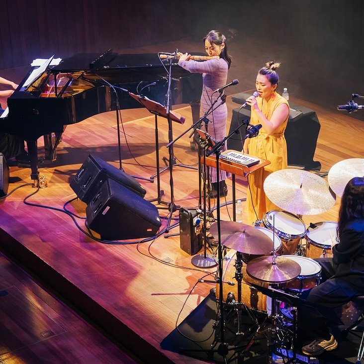 Vier Jazzkünstlerinnen auf der Bühne