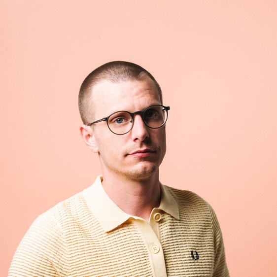 Portraitfoto Moritz Neumeier