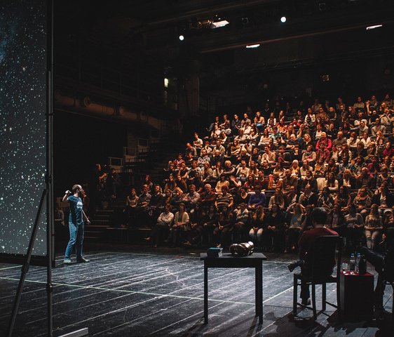 Science Slam im Theaterhaus