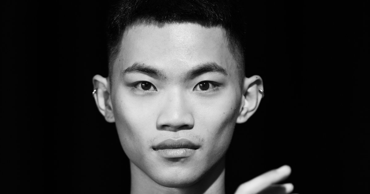 Rong Chang / Tänzer Gauthier Dance JUNIORS//Theaterhaus Stuttgart