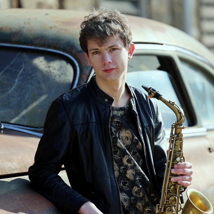 Portraitfoto Jakob Manz