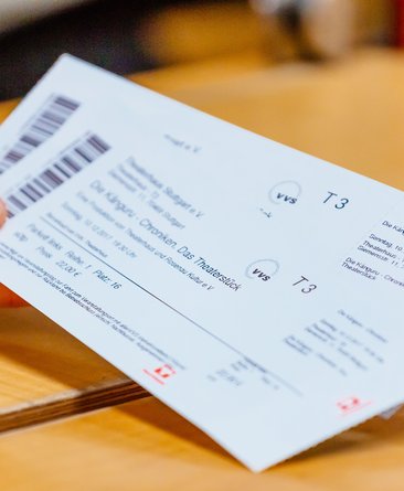 Bild von zwei Veranstaltungstickets