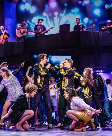 Szenenfoto aus "Abenteuerland — Das Musical"