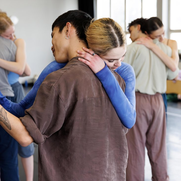 Die Gauthier Dance JUNIORS bei den Proben zu Barak Marshalls Stück "Barker"