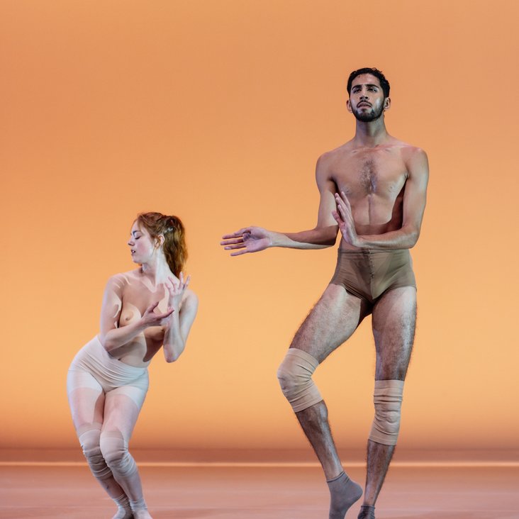 Compagnie Marie Chouinard performing MAGNIFICAT