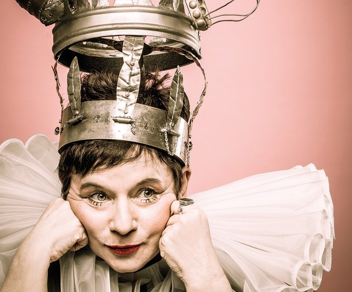 Bea von Malchus in "Queens"